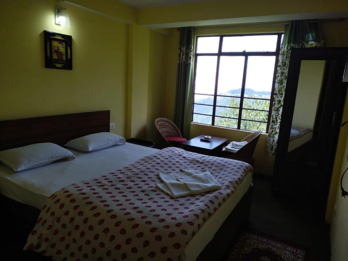 Hotel Himalaya Residency Kanchenjunga View ダージリン エクステリア 写真