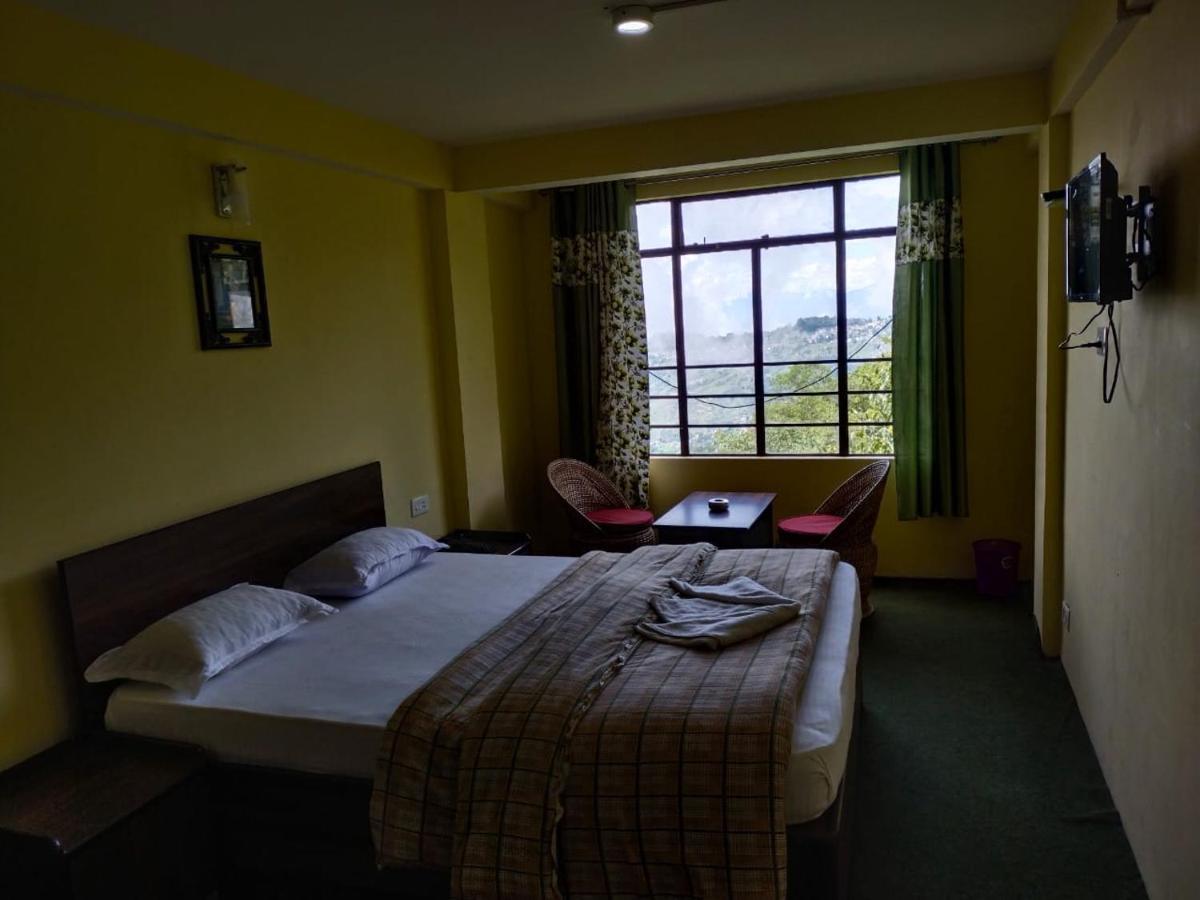 Hotel Himalaya Residency Kanchenjunga View ダージリン エクステリア 写真
